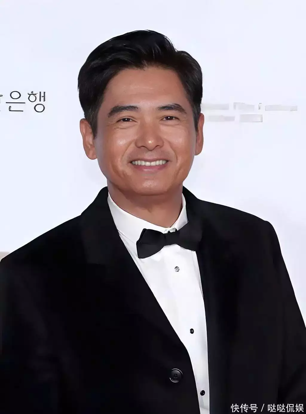 香港黑社会  娱乐圈_香港50后国际影帝_成龙周润发梁家辉演技